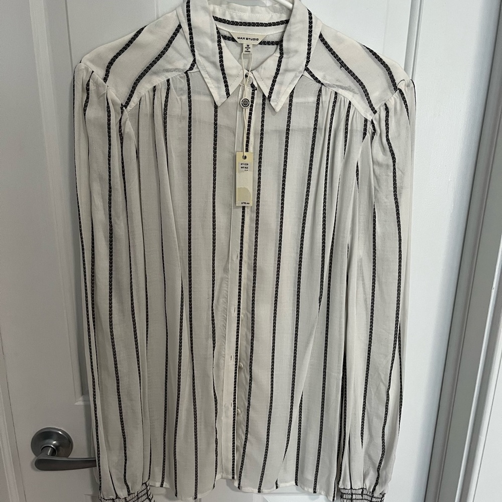 Max Studio blouse brand new with tags